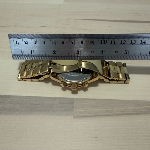 ✔️Michael Kors Rare MK5930 Chronograph Watch - Picture 10 of 14